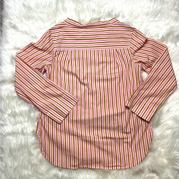 J crew Classic striped high low blouse with shoulder button accent Size 6 CB154 - Picture 5 of 5